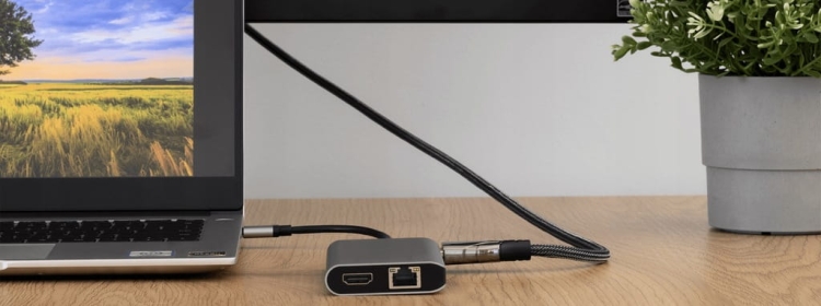 Reagle DisplayPort 1.4 – przewód z nylonowym oplotem i obsługą do 32 kanałów audio